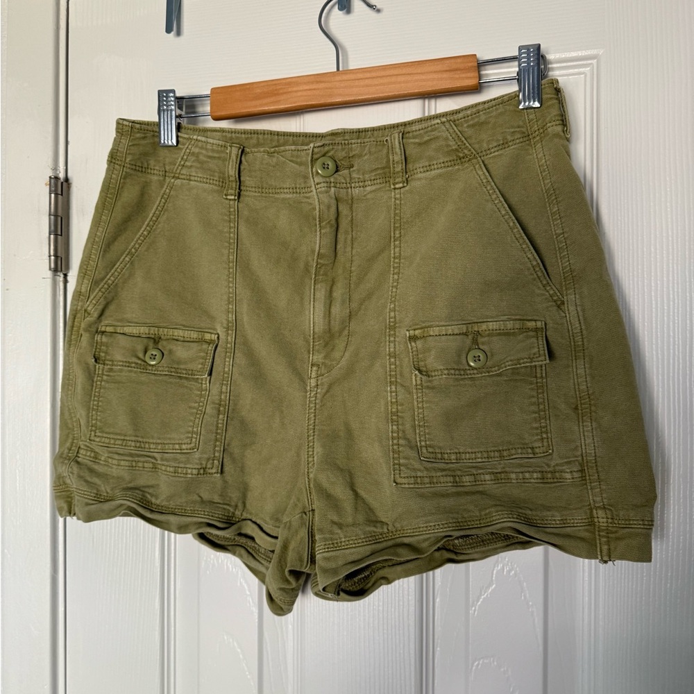 AE Green 90’s Boyfriend High-Rise Shorts sz 10